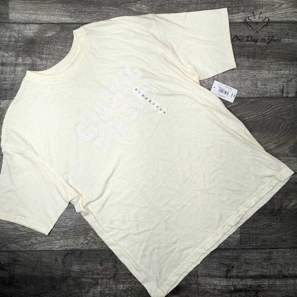 Flirtitude Juniors Chasing the Sun Tee Shirt Top Size XS